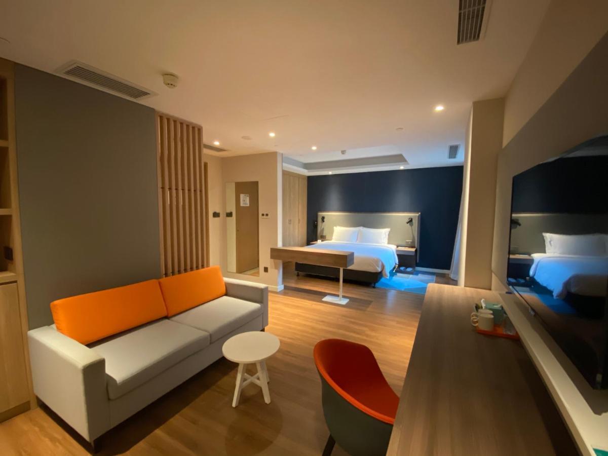Holiday Inn Express Shanghai Hongqiao North By Ihg Fengbang Bagian luar foto