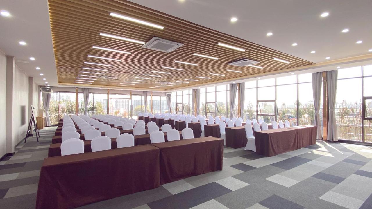 Holiday Inn Express Shanghai Hongqiao North By Ihg Fengbang Bagian luar foto